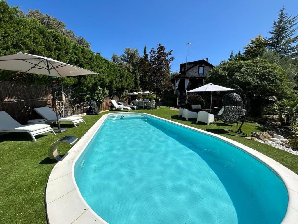 Villa La Amapola à Valdemorillo Extérieur photo